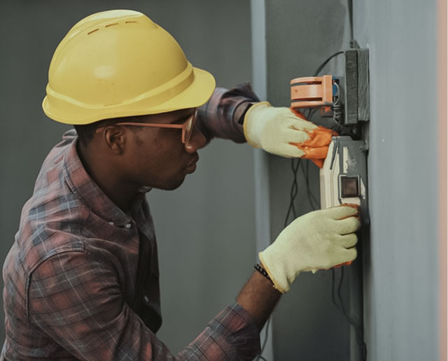 Chuveiro Elétrico em Franca: Instalação, Manutenção e Segurança com Eletricista carlos silva
